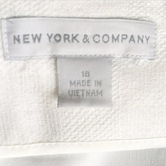 NWT sz 18 New York & Company PAPER WHITE Threaded Summer Skirt w/ Black Pattern - Picture 4 of 10